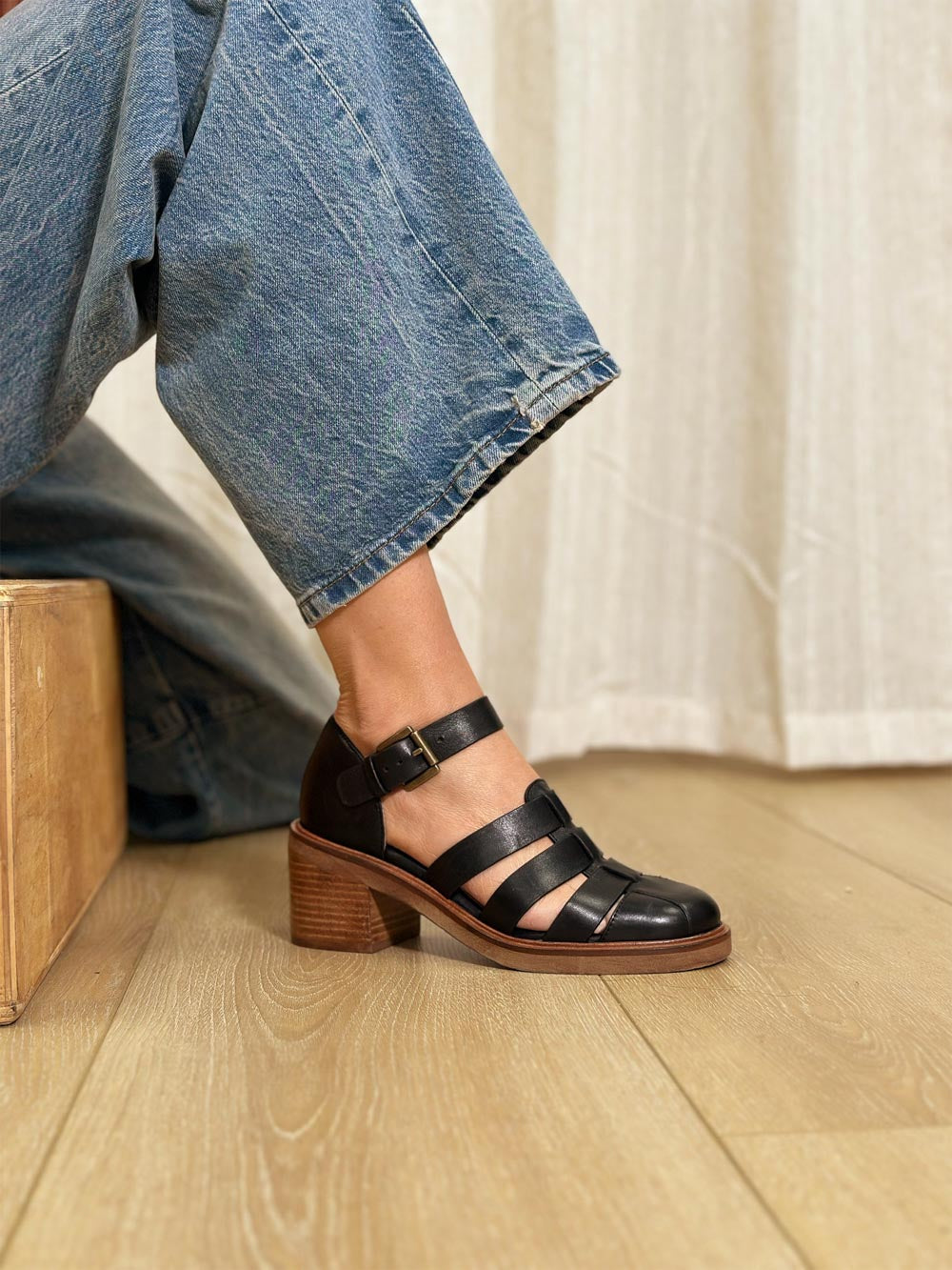 Cinematic Heel - Image 6